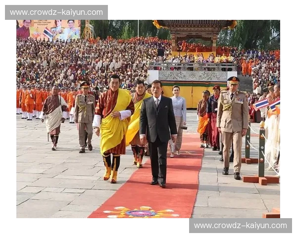 绝美碰撞！当锦绣中华遇见“雷龙之国”不丹：镜头下的跨时空对话，治愈了多少人的精神内耗？